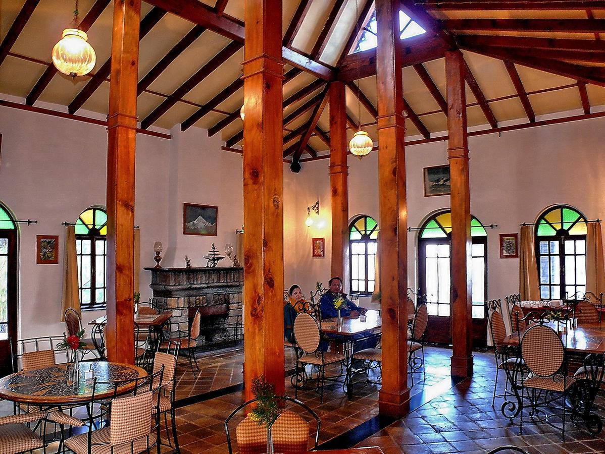 Ayurvaid Kalmatia Hotel Almora Kültér fotó