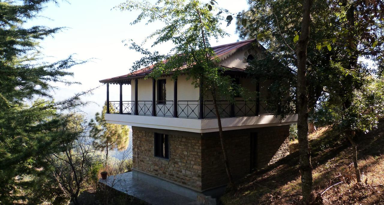 Ayurvaid Kalmatia Hotel Almora Kültér fotó
