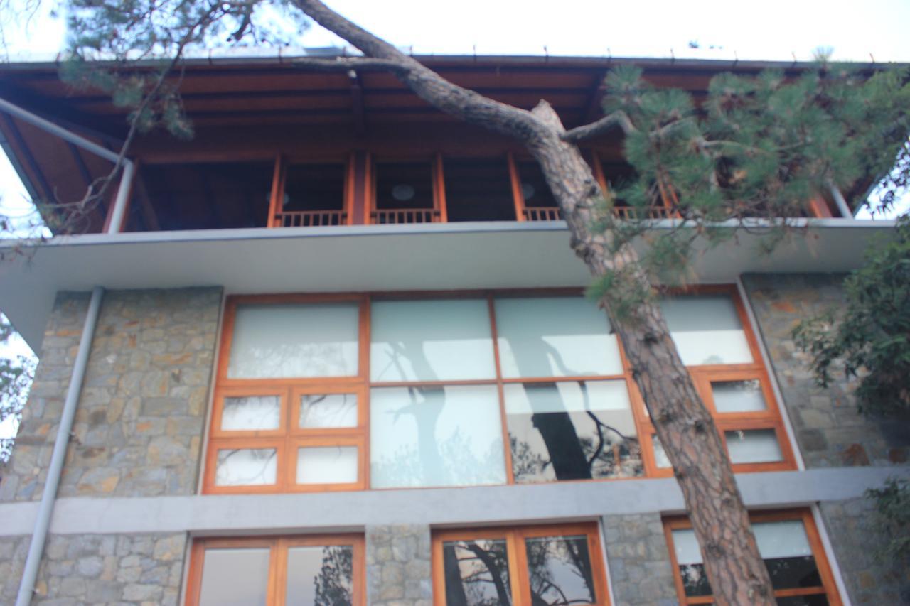 Ayurvaid Kalmatia Hotel Almora Kültér fotó